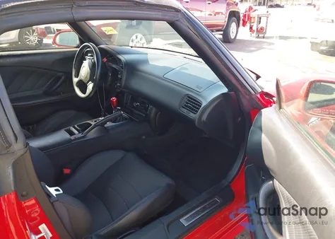 2000 Honda S2000 z USA, uszkodzony, nr VIN JHMAP1145YT002228